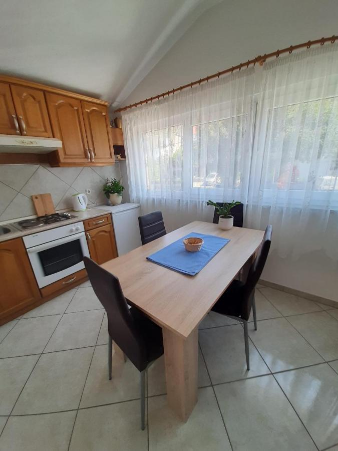 Apartments Ivanka Starigrad Paklenica Extérieur photo