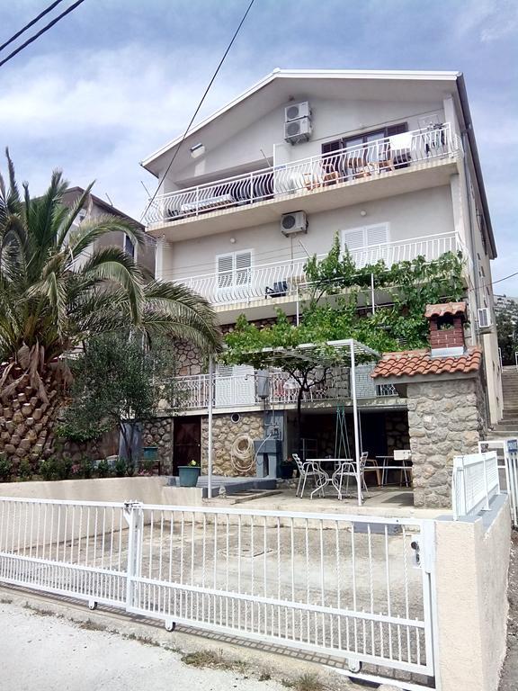 Apartments Ivanka Starigrad Paklenica Extérieur photo